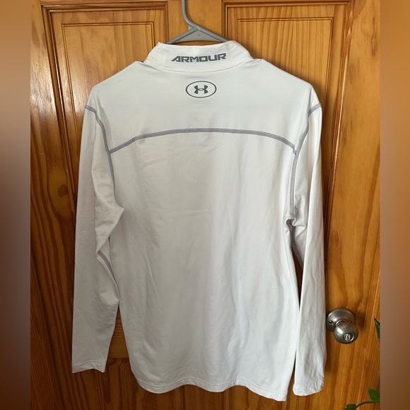 Under Armour White and Gray Performance Top - Picture 6 of 7